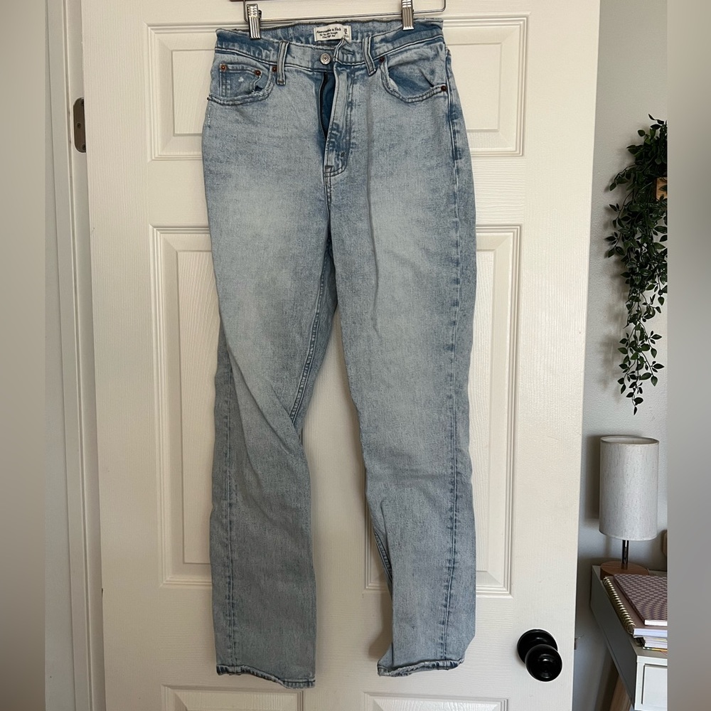 Abercrombie & Fitch Curve Love 90s Slim Straight Ultra high rise Sz 6R